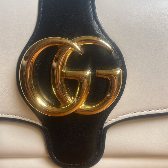 Gucci Arli Calf Skin Leather Crossbody - Picture 2 of 9